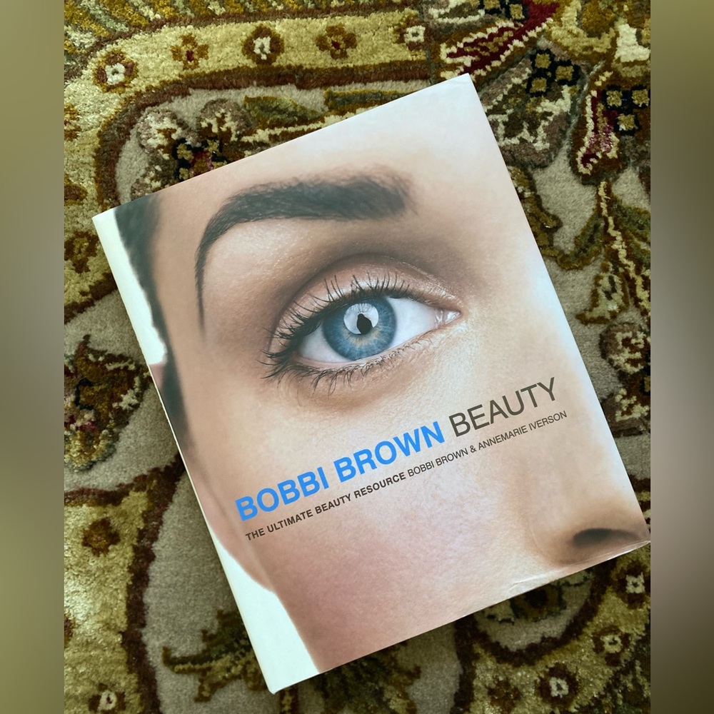 🦋Signed Makeup Artist Collectible Bobbi Brown Beauty